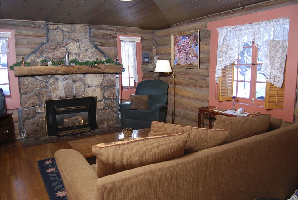 Pikes Peak Guest Cabin At Rocky Mountain Lodge Cascade-Chipita Park Экстерьер фото